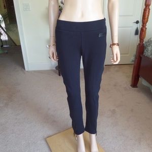 Burberry Sport Black Size Zippers Leggins Size M